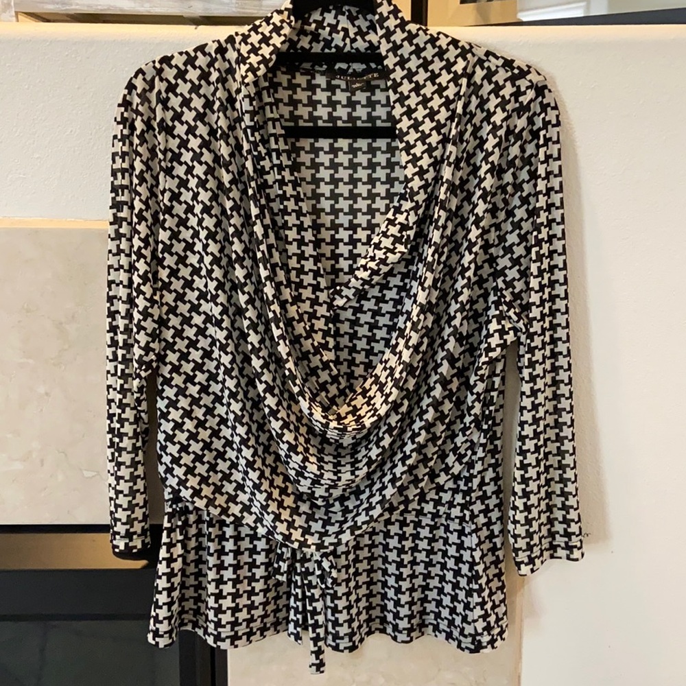 Houndstooth top